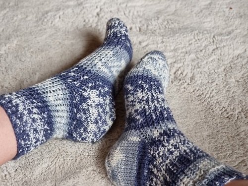 Blog-Inhaltsbild für 'Kostenlose Strickanleitung Norwegersocken'